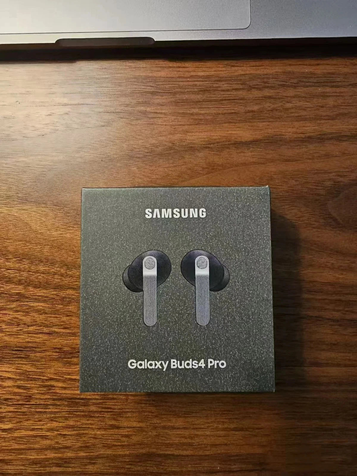 Brand New Black 2026 Samsung Galaxy Buds4 Pro ANC Bluetooth Headphones